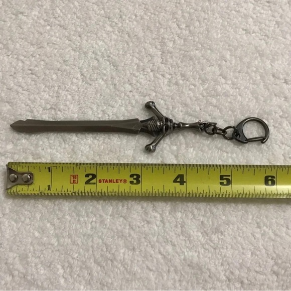 DMC devil may cry keychain - Picture 5 of 6